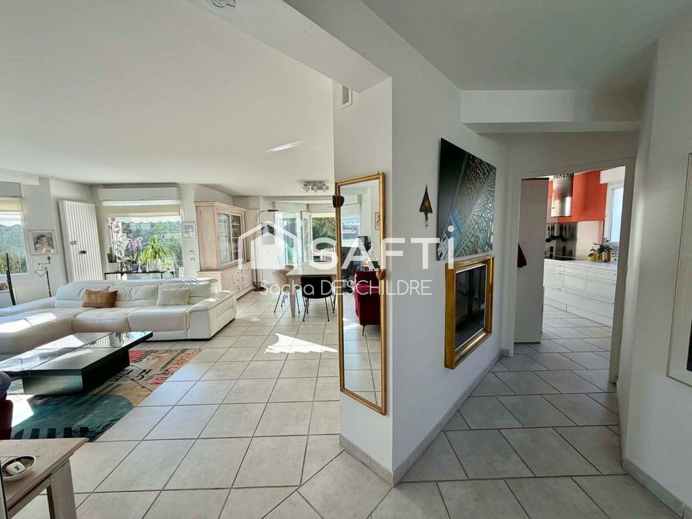 � vendre  Maison Bezannes (51430)