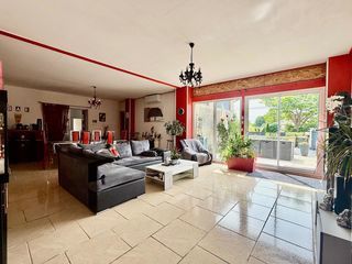  Maison � vendre 9 pi�ces 315 m�