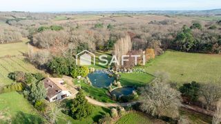  Maison � vendre 8 pi�ces 278 m�