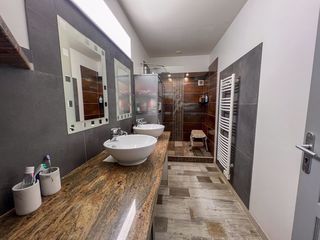  Maison � vendre 5 pi�ces 227 m�