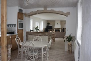  Maison � vendre 6 pi�ces 200 m�