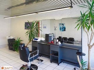  Immeuble � vendre 126 m�