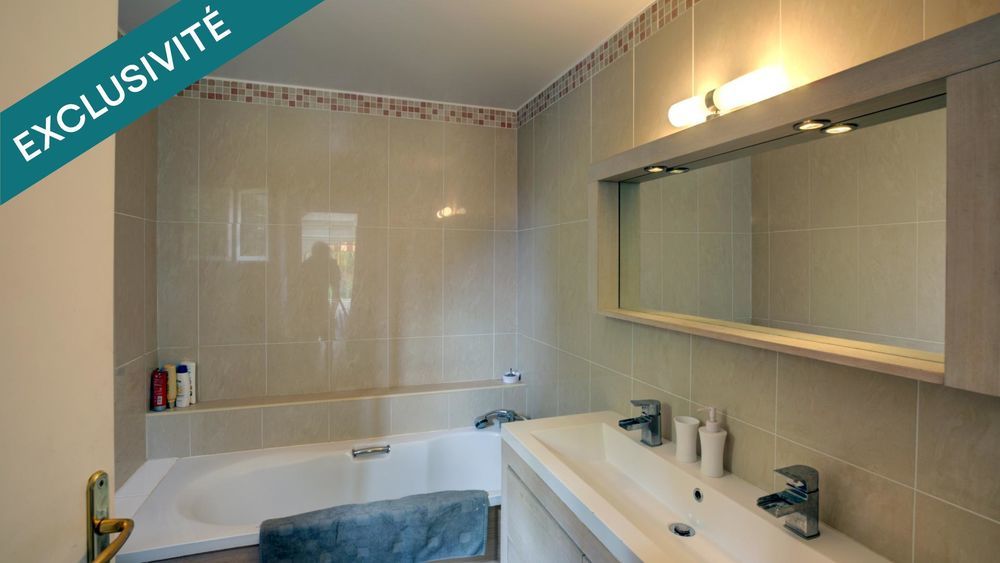 � vendre  Maison Saint-Rapha�l (83700)