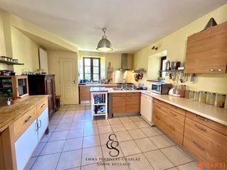  Maison � vendre 8 pi�ces 244 m�