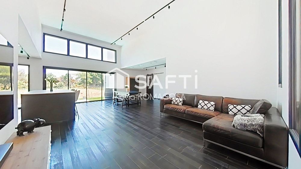 � vendre  Maison Saint-Cyprien (66750)