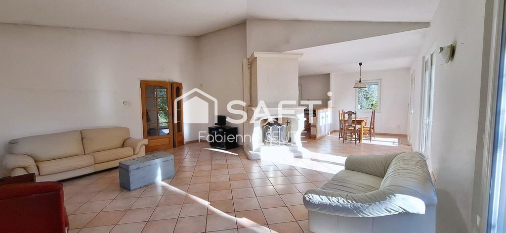 � vendre  Maison Pernes-les-Fontaines (84210)