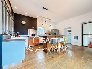  Maison � vendre 6 pi�ces 180 m�