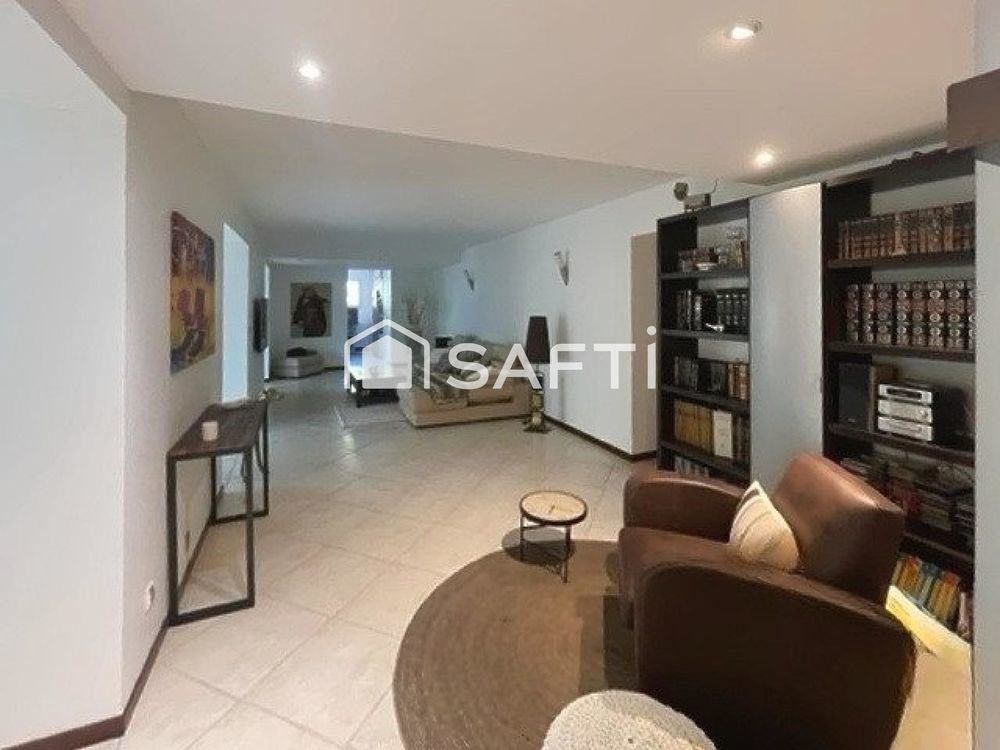 � vendre  Maison Saint-Maximin-la-Sainte-Baume (83470)