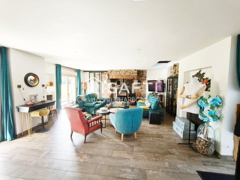   Maison r�nov�e de 7 pi�ces � BONNEMAIN Maison - 6 pi�ce(s) - 169 m�