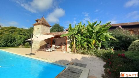   Maison en pierre 220m2, 6 chambres, piscine sur parcelle 5126m2 Maison - 6 pi�ce(s) - 220 m�