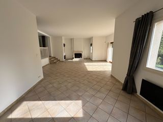  Maison � vendre 7 pi�ces 210 m�