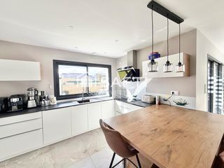  Maison � vendre 6 pi�ces 160 m�