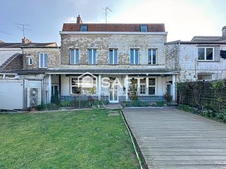  Immeuble � vendre 331 m�