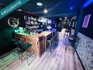  Immeuble � vendre 240 m�