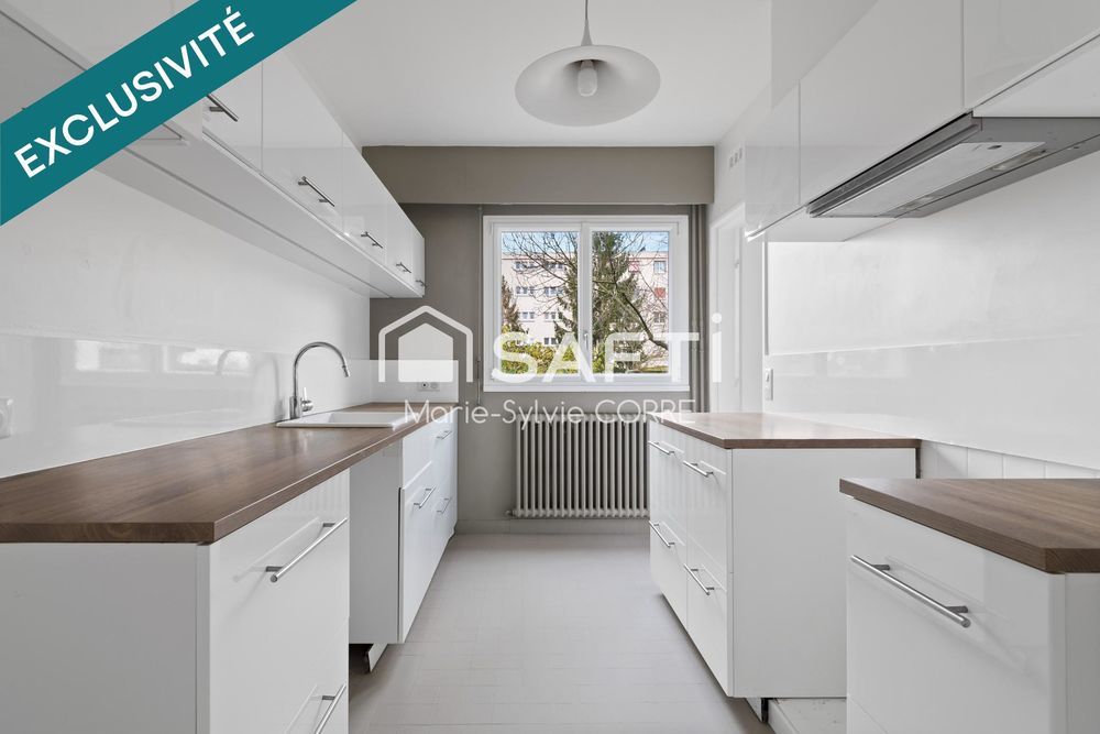 � vendre  Appartement Saint-Germain-en-Laye (78100)