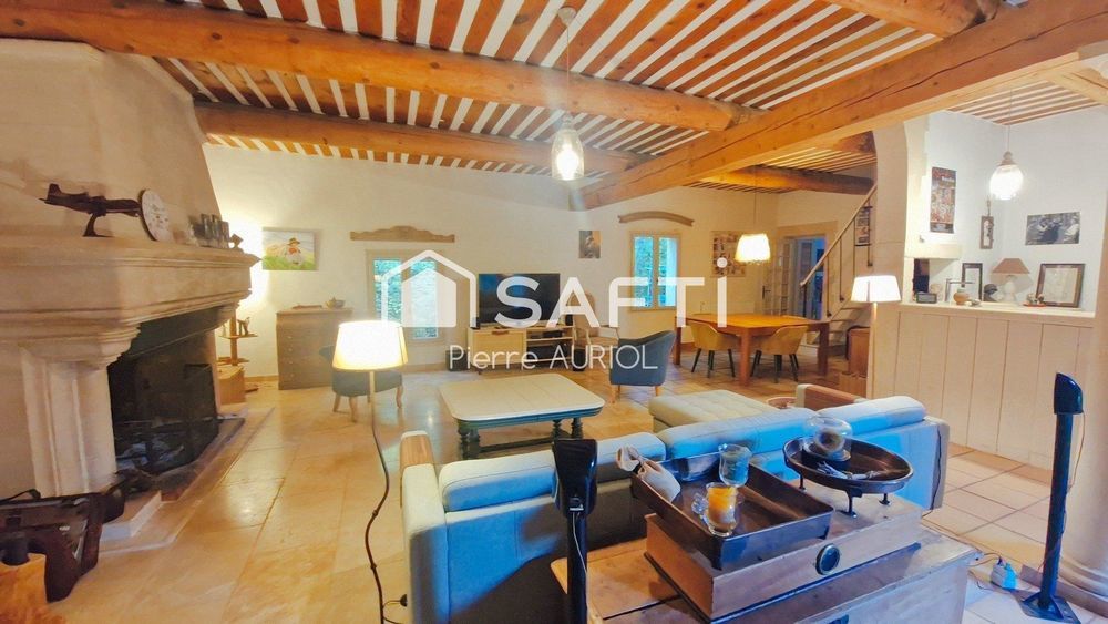 � vendre  Maison M�nerbes (84560)