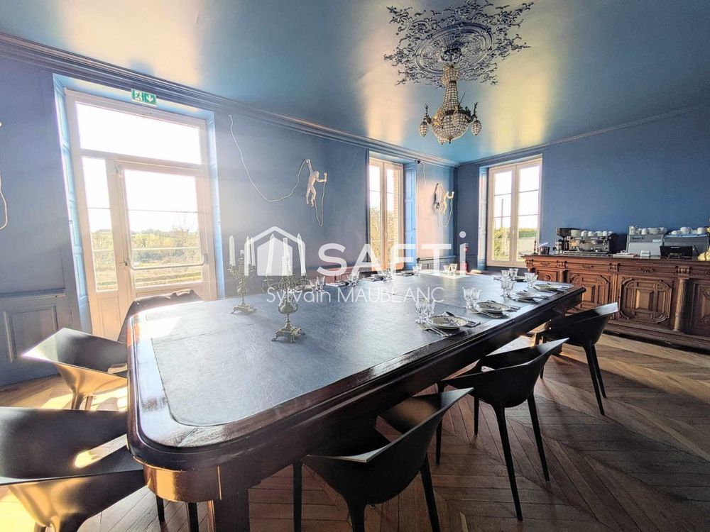 � vendre  Propri�t�/ch�teau Lavau (89170)