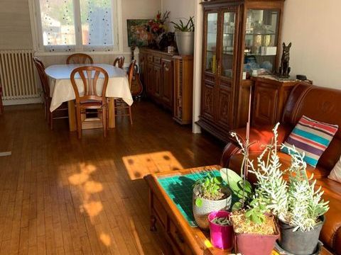   Tr�s belle Maison avec jardin paysager et sous-sol total Maison - 5 pi�ce(s) - 78 m�