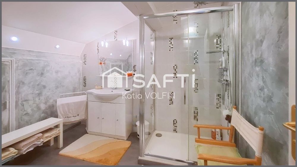 � vendre  Maison Aubagne (13400)