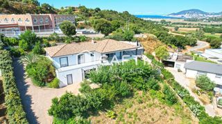  Maison � vendre 9 pi�ces 238 m�