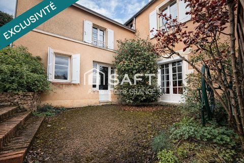   Maison de bourg de caract�re � Fort potentiel � C�ur de Sill�-le-Guillaume Maison - 7 pi�ce(s) - 150 m�