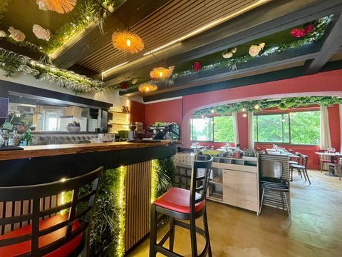 Murs commerciaux de 104 m&sup2; Loyer per&ccedil;u 15 600,00 EUR / an 235000 44610 Indre