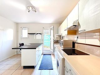  Appartement � vendre 4 pi�ces 88 m�