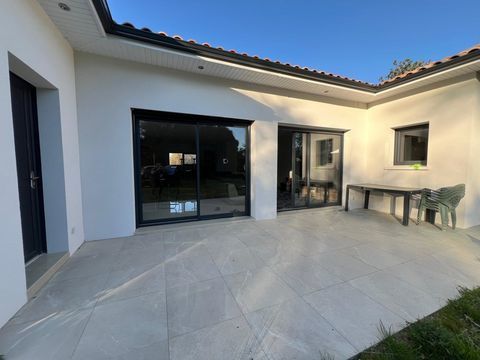   Spacieuse, lumineuse et �conome Maison - 4 pi�ce(s) - 130 m�