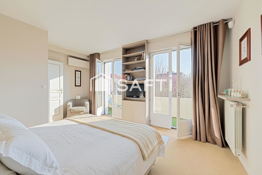 � vendre  Maison Saint-Maur-des-Foss�s (94100)