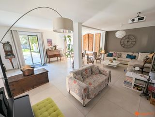  Maison � vendre 6 pi�ces 180 m�