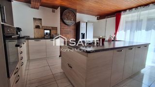  Maison � vendre 6 pi�ces 202 m�