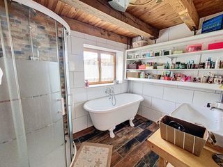  Maison � vendre 5 pi�ces 220 m�