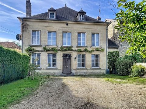   Superbe Maison de Maitre Maison - 5 pi�ce(s) - 141 m�