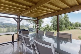  Maison � vendre 8 pi�ces 201 m�