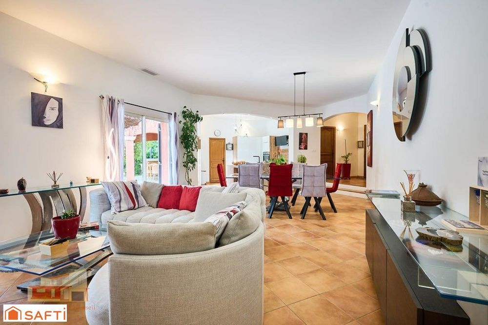 � vendre  Maison Le Beausset (83330)