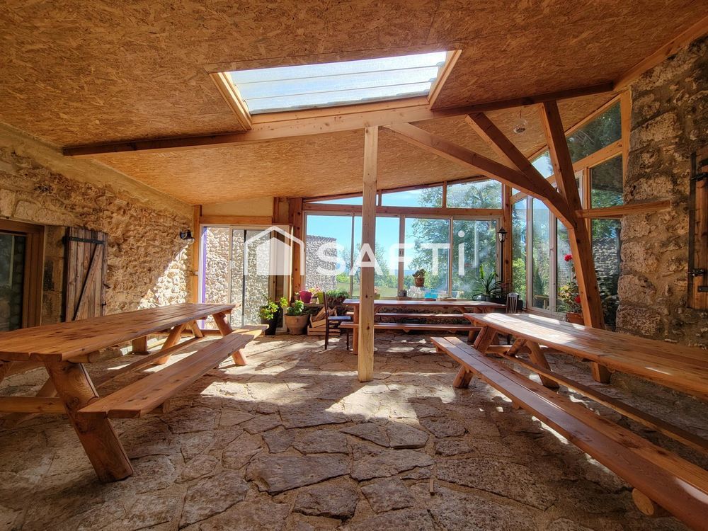 � vendre  Maison Simiane-la-Rotonde (04150)