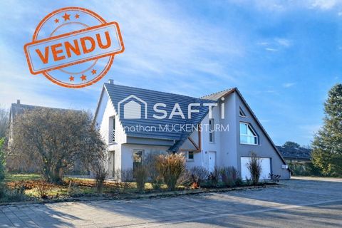   VENDU Maison - 5 pi�ce(s) - 139 m�