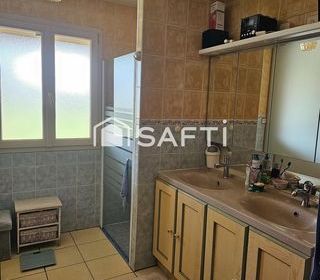  Maison � vendre 8 pi�ces 191 m�