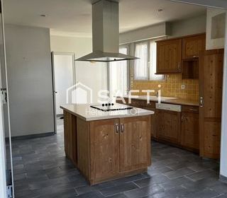  Maison � vendre 6 pi�ces 145 m�