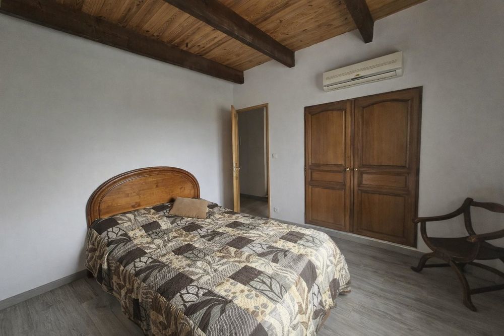 � vendre  Maison Manosque (04100)