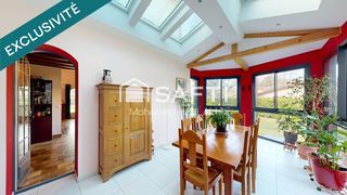  Maison � vendre 8 pi�ces 210 m�