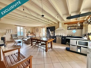  Maison � vendre 8 pi�ces 226 m�