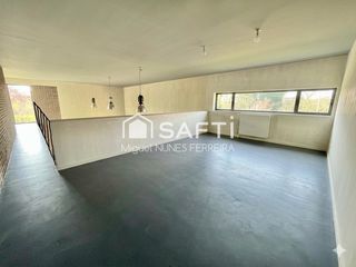  Maison � vendre 5 pi�ces 220 m�