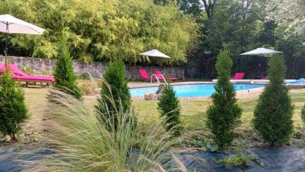 � vendre  Maison Ferri�res-sur-Sichon (03250)