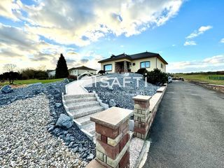  Maison � vendre 7 pi�ces 256 m�