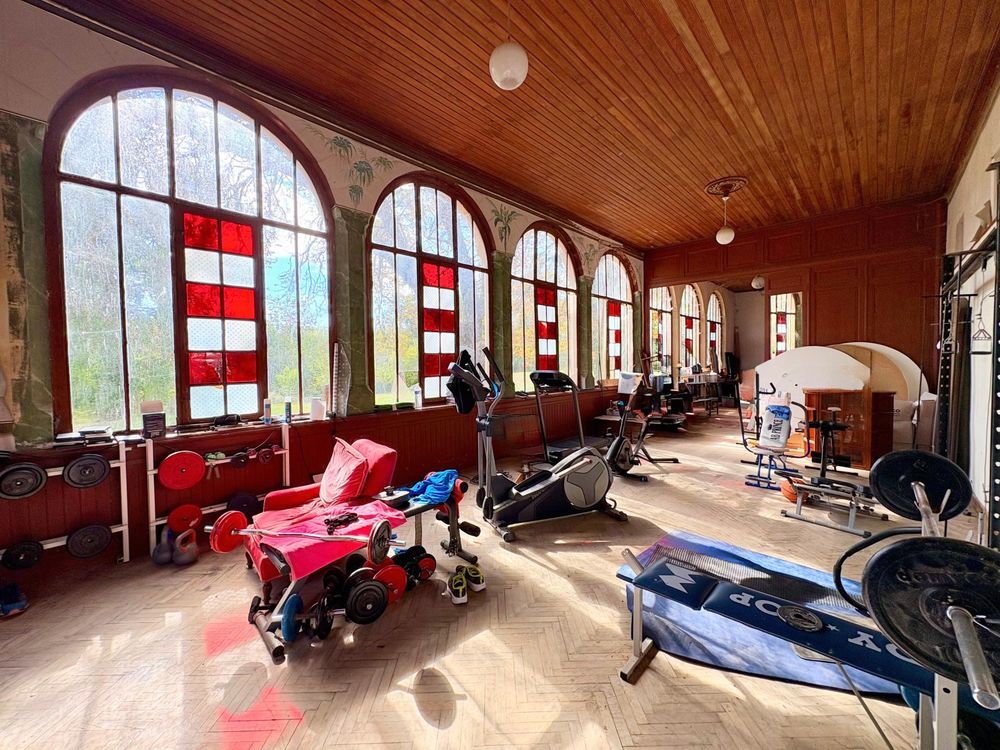 � vendre  Propri�t�/ch�teau Gasques (82400)