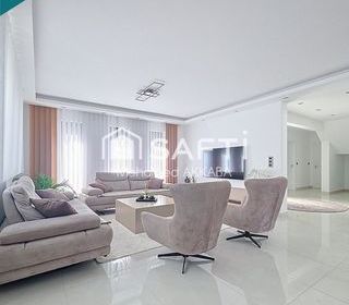  Maison � vendre 7 pi�ces 180 m�