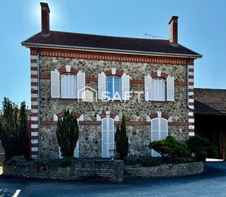  Maison � vendre 7 pi�ces 219 m�