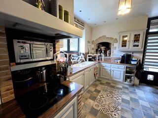  Maison � vendre 7 pi�ces 200 m�