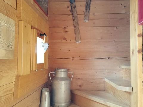   Tr�s beau Chalet de 96m� au pieds des pistes dans un petit hameau bois�e Maison - 5 pi�ce(s) - 96 m�